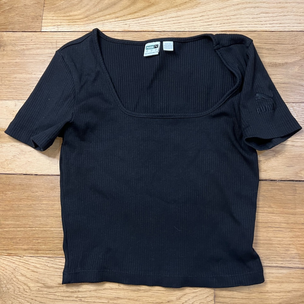 Puma short sleeve crop top